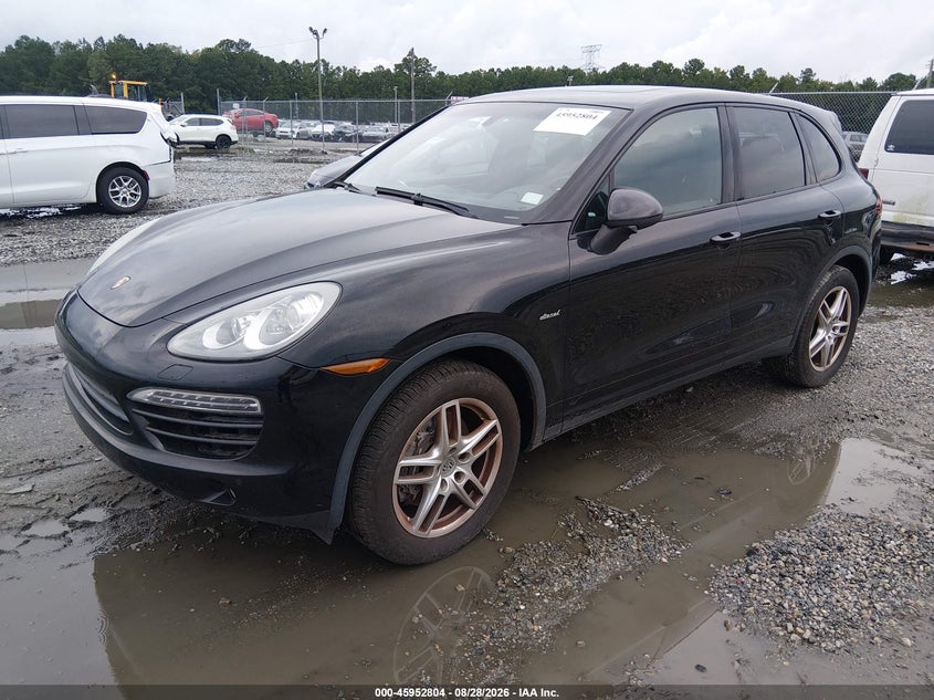 2014 PORSCHE CAYENNE auction photo 2