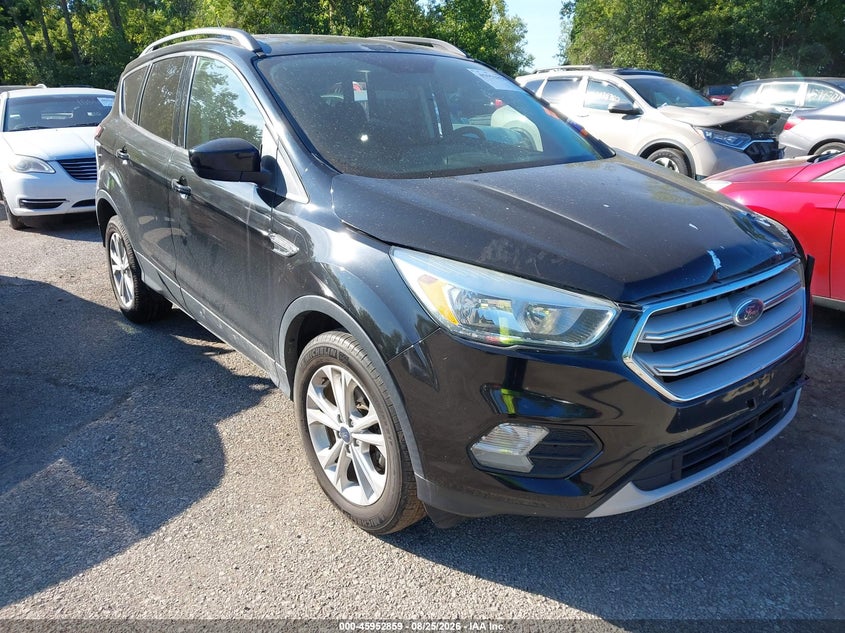 Vin: 1fmcu0gd8jua78994, lot: 46452073, ford escape se 2018 img_1