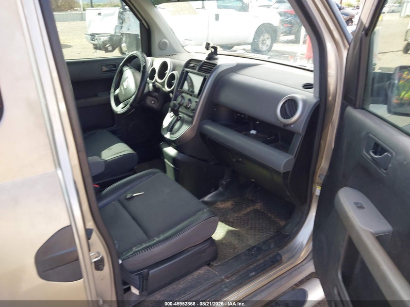 2004 HONDA ELEMENT auction photo 5