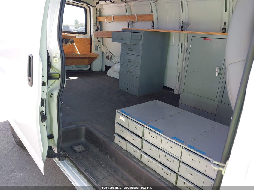 2017 CHEVROLET EXPRESS 3500 auction photo 8