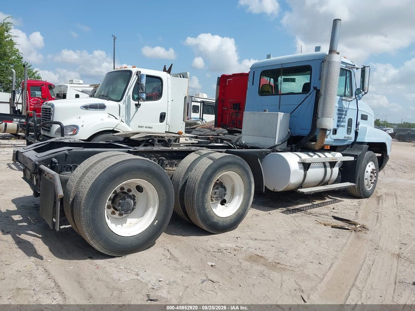 2000 OTHER MACK 600 CH600 TRUCK N/A