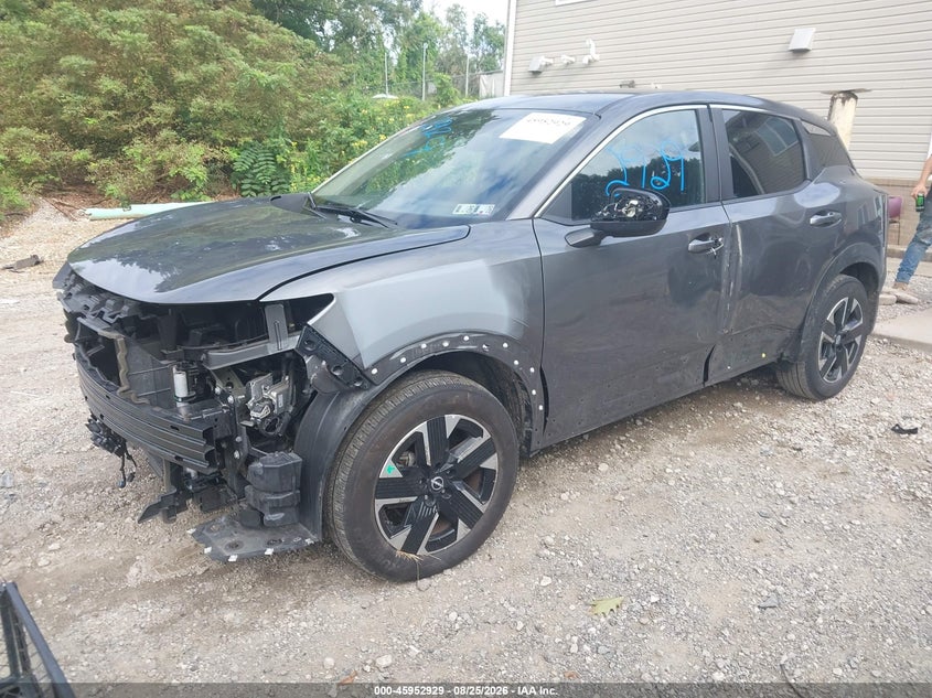 2025 Nissan Kicks, Left Side, IAAI, VIN 3N8AP6CB4SL351553 — photo 2