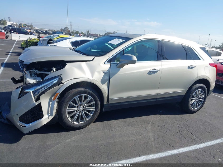 CADILLAC XT5 - zdjęcie 17