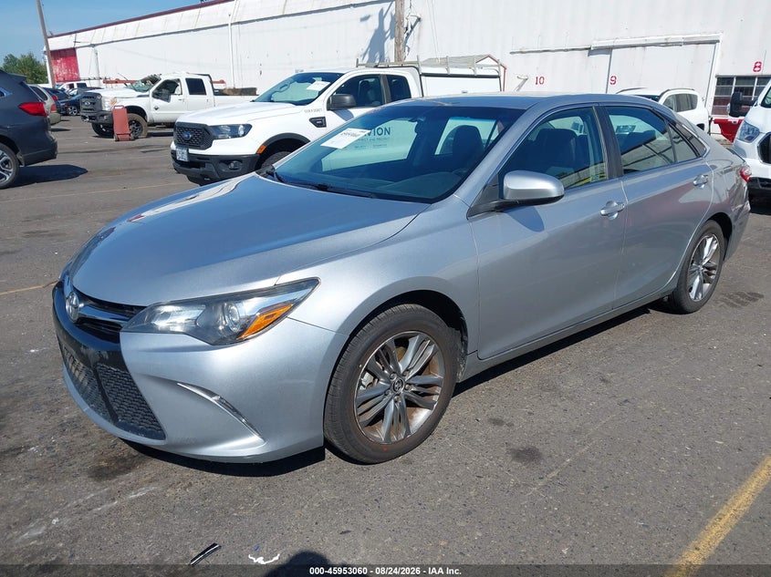 2017 Toyota Camry, Правый бок, IAAI, VIN 4T1BF1FK5HU421105 — фото 2