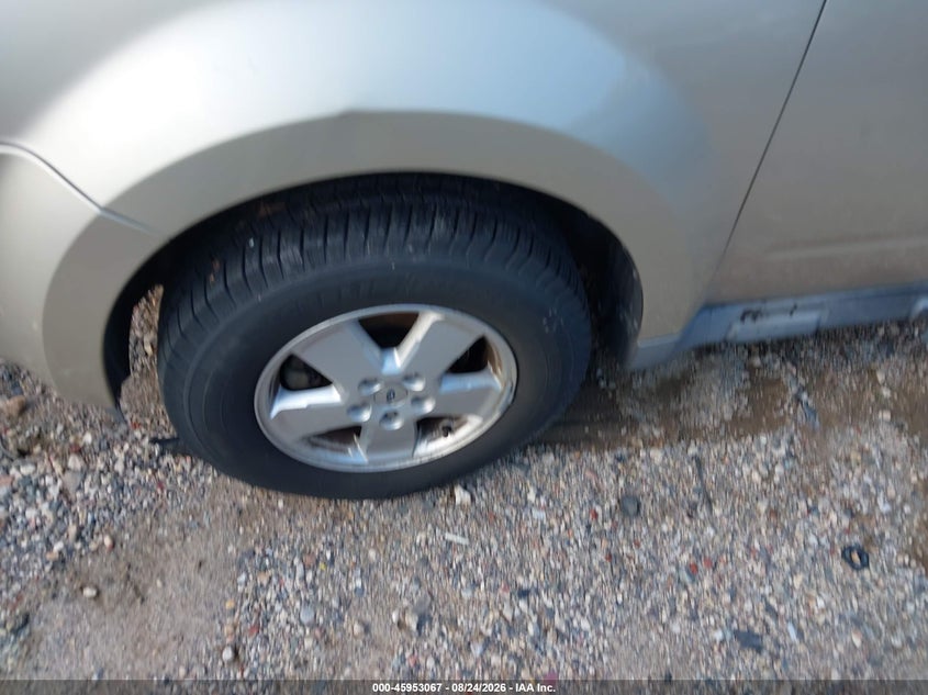 FORD ESCAPE 2011 VIN 1FMCU0DG3BKA19881