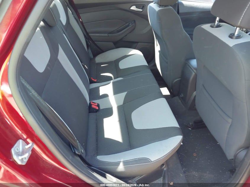 FORD FOCUS 2014 VIN 1FADP3F2XEL263194