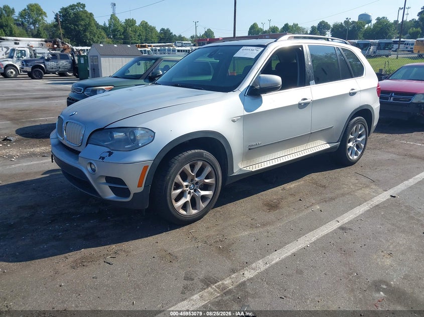 2013 BMW X5 auction photo 2