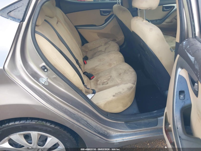 2013 HYUNDAI ELANTRA auction photo 8