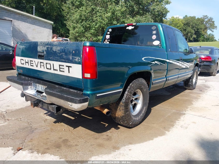 1997 CHEVROLET C1500 auction photo 4