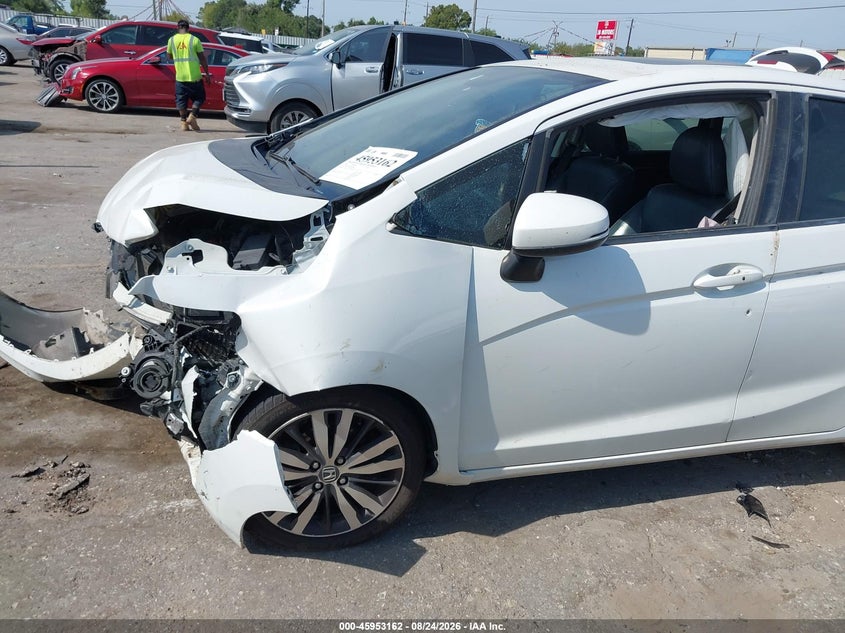 2016 HONDA FIT auction photo 6