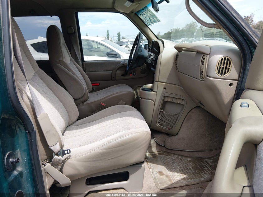2000 CHEVROLET ASTRO — zdjęcie 5
