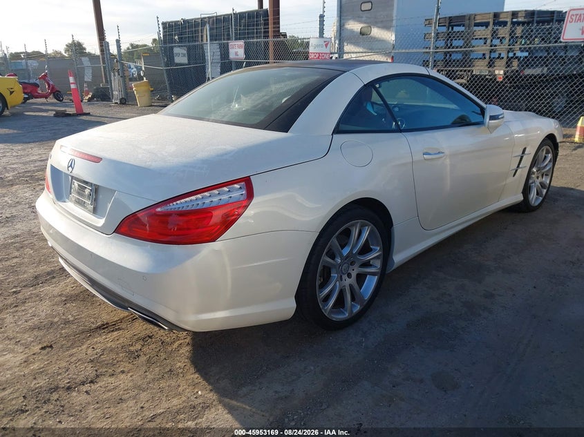 2013 MERCEDES-BENZ SL 550 auction photo 4