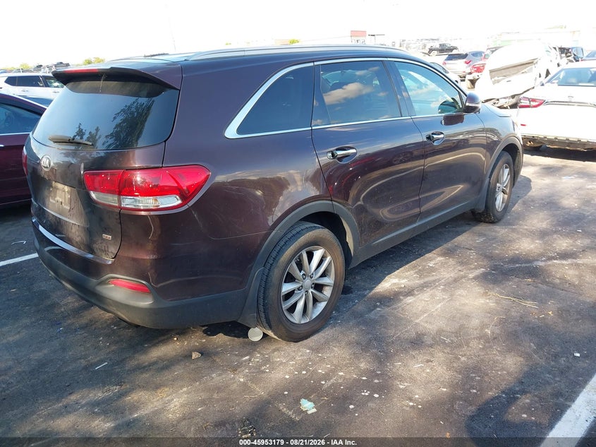 2016 KIA SORENTO auction photo 4