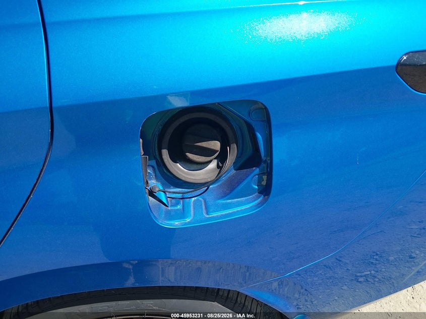 2020 NISSAN VERSA auction photo 6