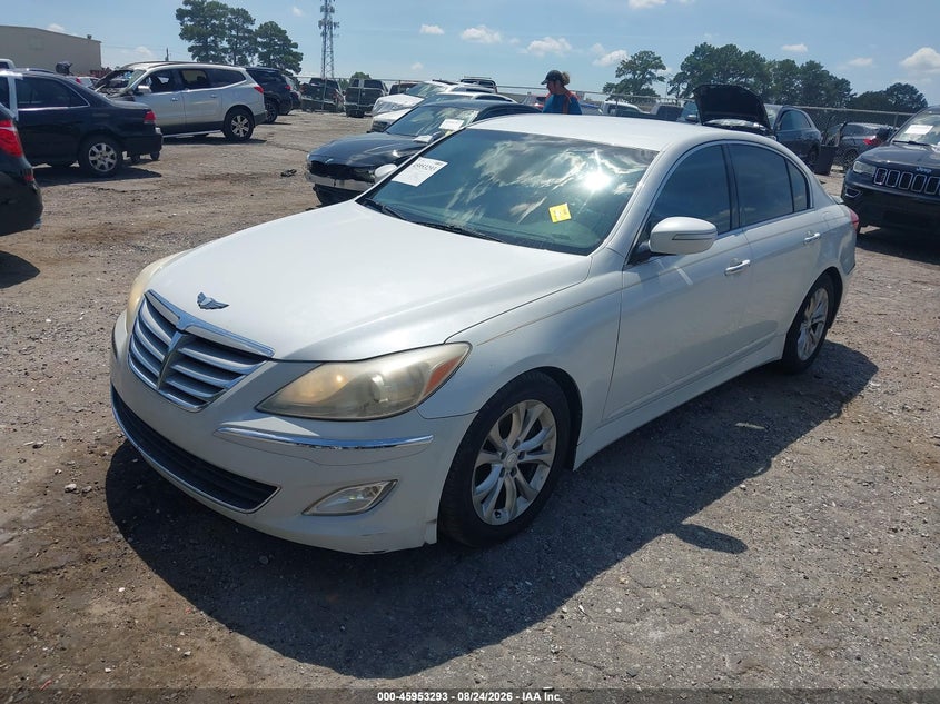 2013 Hyundai Genesis, Удар спереду, IAAI, VIN KMHGC4DD7DU230123 — фото 2