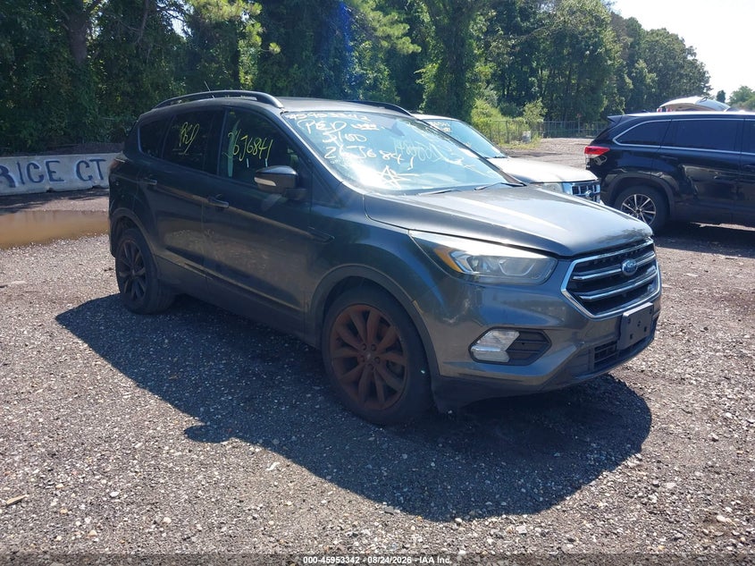 Vin: 1fmcu9j90hua73985, lot: 46452556, ford escape titanium 2017 img_1