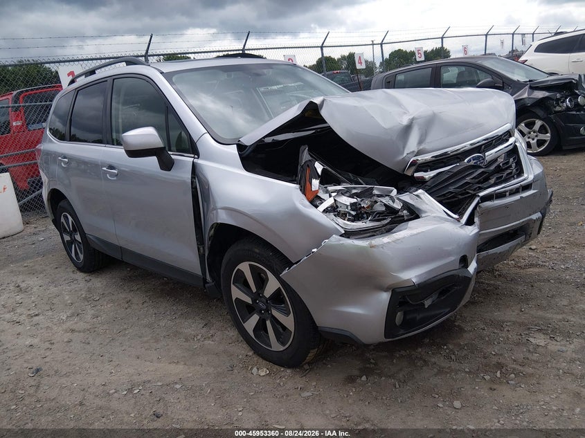 Vin: jf2sjarc1jh556847, lot: 46452574, subaru forester 2.5i limited 2018 img_1