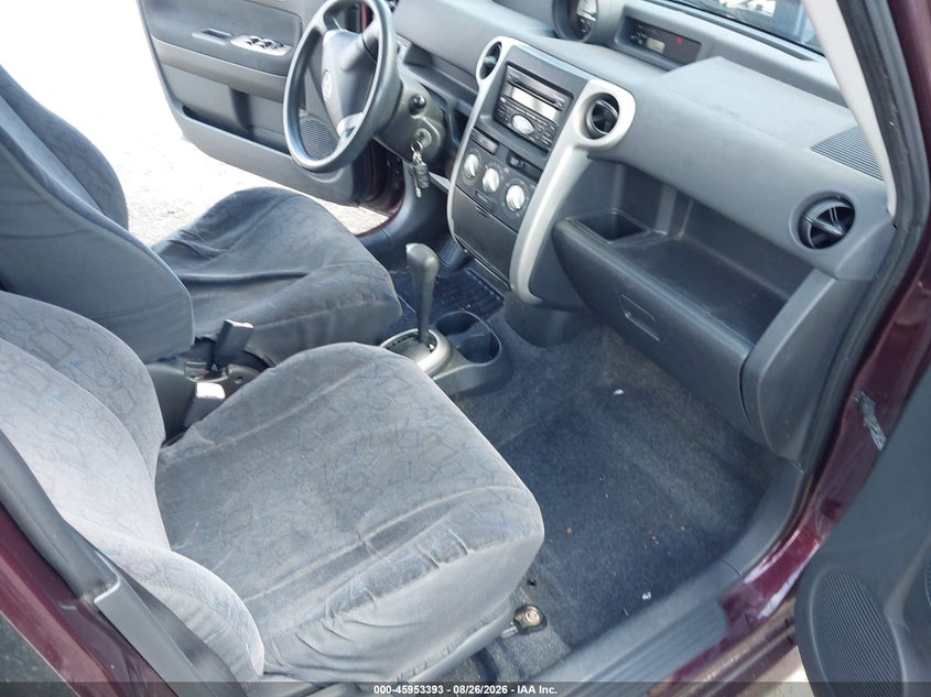 2005 SCION XB auction photo 5