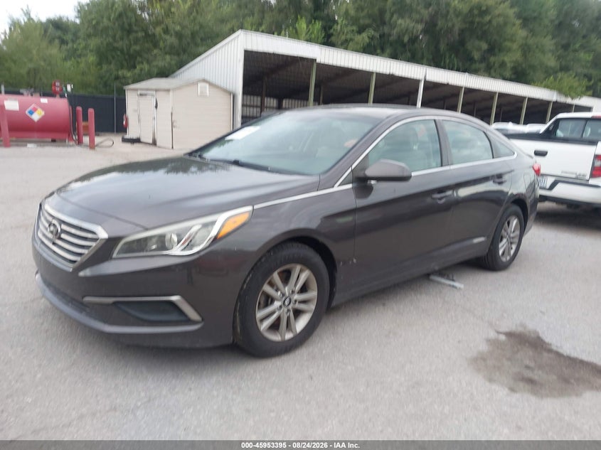 2016 HYUNDAI SONATA auction photo 2