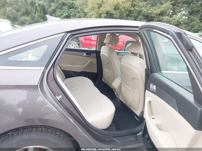 2016 HYUNDAI SONATA auction photo 8