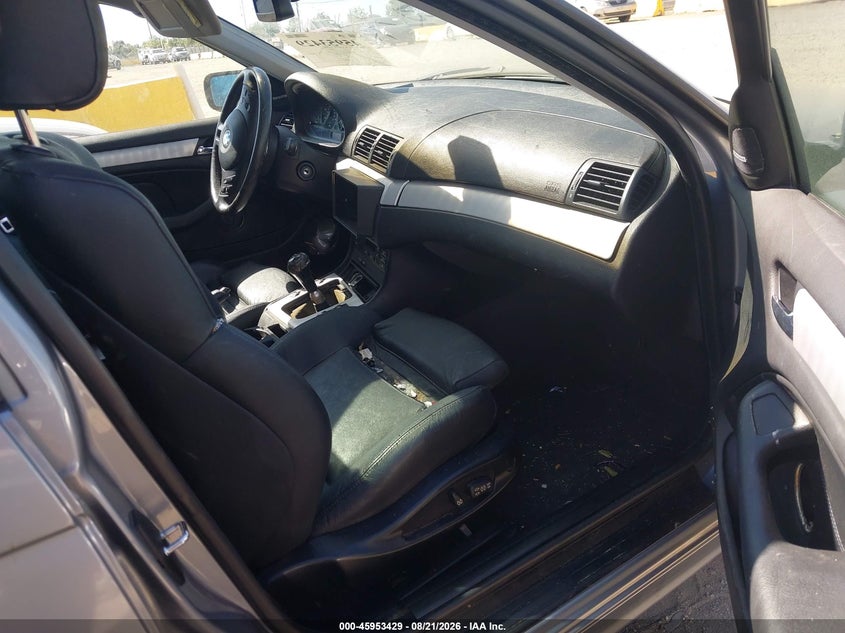 2004 BMW 3ER SEDAN 2.5L I-6 DOHC, VVT, PREMIUM , 184HP