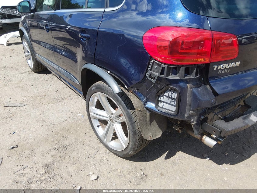 VOLKSWAGEN TIGUAN 2015 VIN WVGBV7AX3FW074173