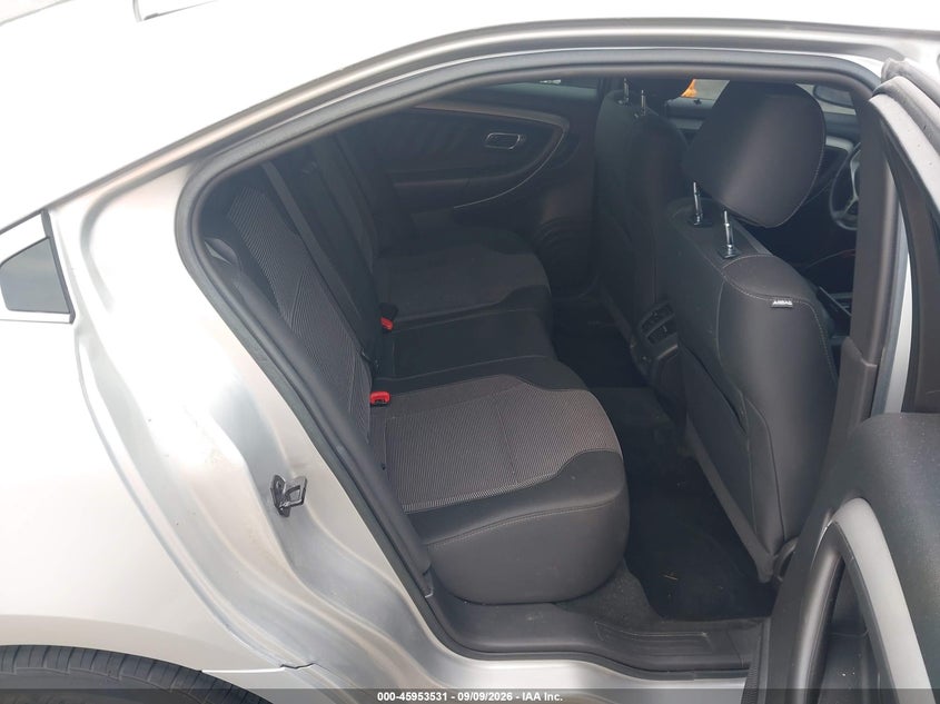 FORD TAURUS 2016 VIN 1FAHP2E89GG156179
