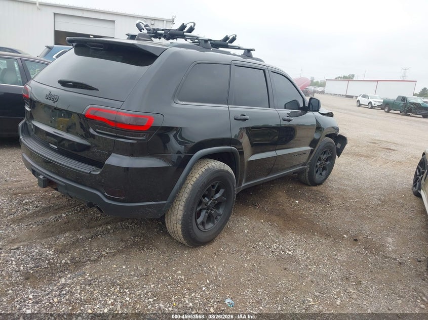 JEEP GRAND CHEROKEE - zdjęcie 4