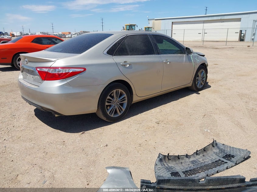 TOYOTA CAMRY - zdjęcie 4