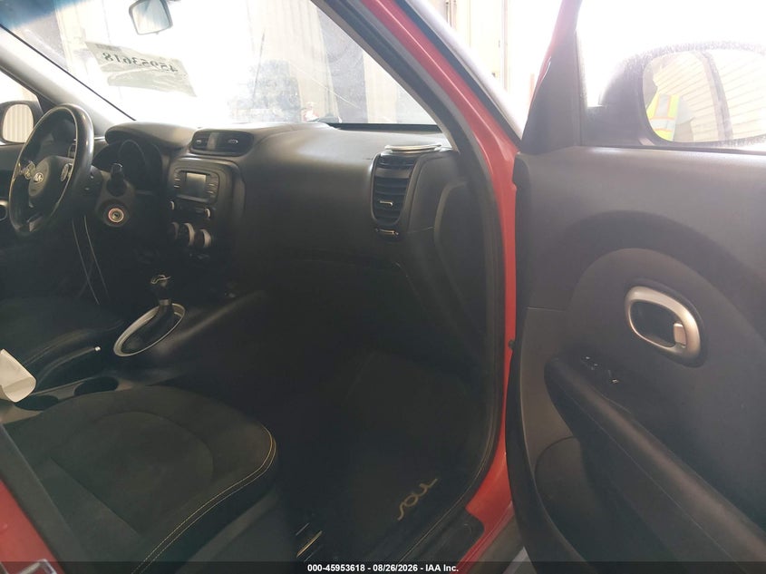 2014 KIA SOUL auction photo 5