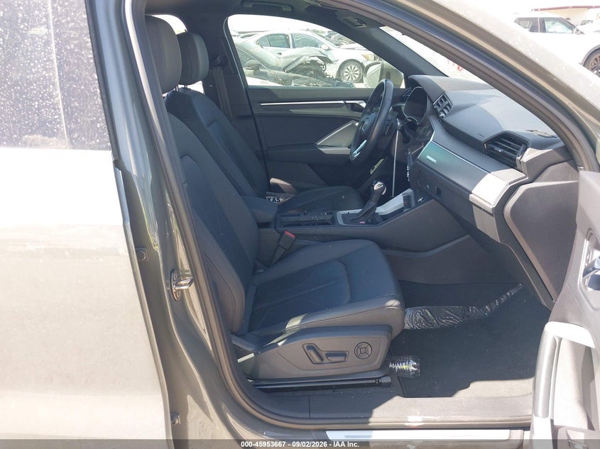 AUDI Q3 2021 VIN WA1DECF31M1041236
