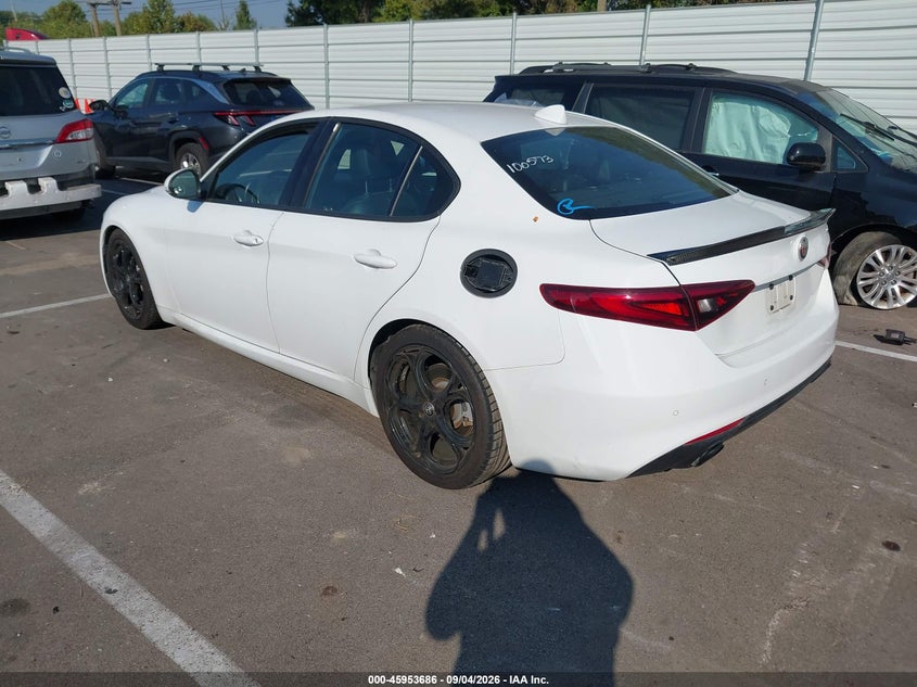 Vin: zarfaman7n7659934, lot: 46452900, alfa romeo giulia sprint rwd 20223