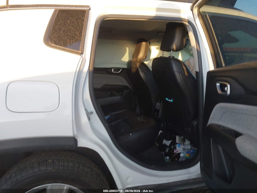 JEEP COMPASS 2022 VIN 3C4NJDBBXNT216912