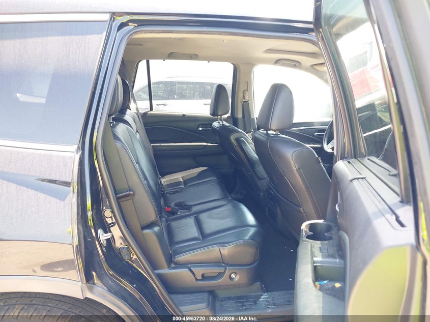 2019 HONDA PILOT auction photo 8