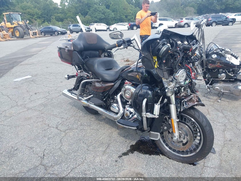 HARLEY-DAVIDSON FLHTK 2013