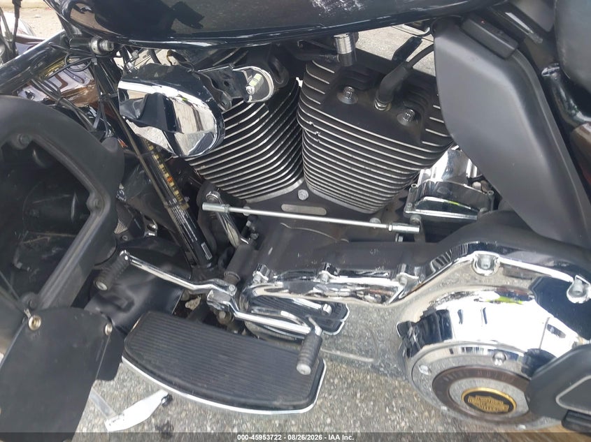HARLEY-DAVIDSON FLHTK 2013