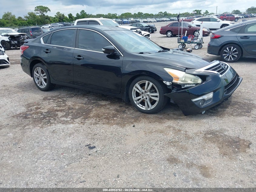 Vin: 1n4bl3ap2dn436943, lot: 46452976, nissan altima 3.5 sl 2013 img_1