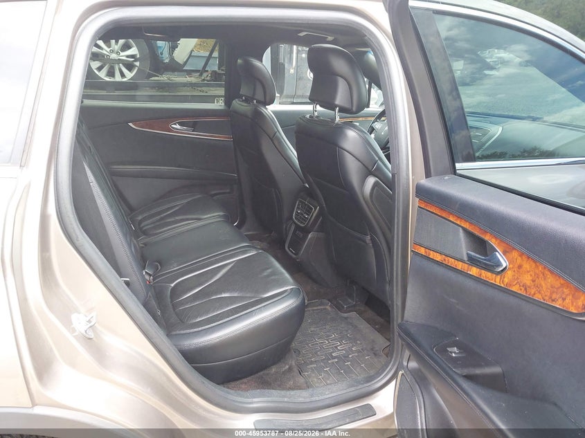 2018 LINCOLN MKX auction photo 8