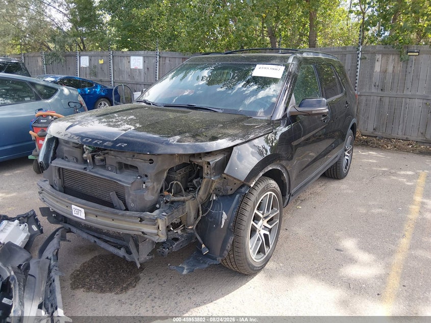 2017 Ford Explorer, Front End, IAAI, VIN 1FM5K8GT6HGA27426 — photo 2