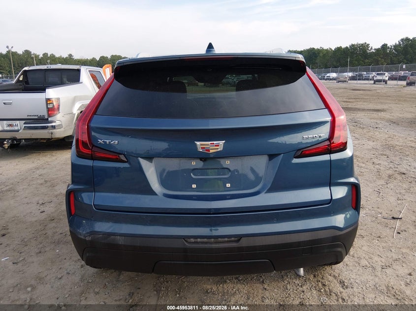 Фото 17 - CADILLAC XT4
