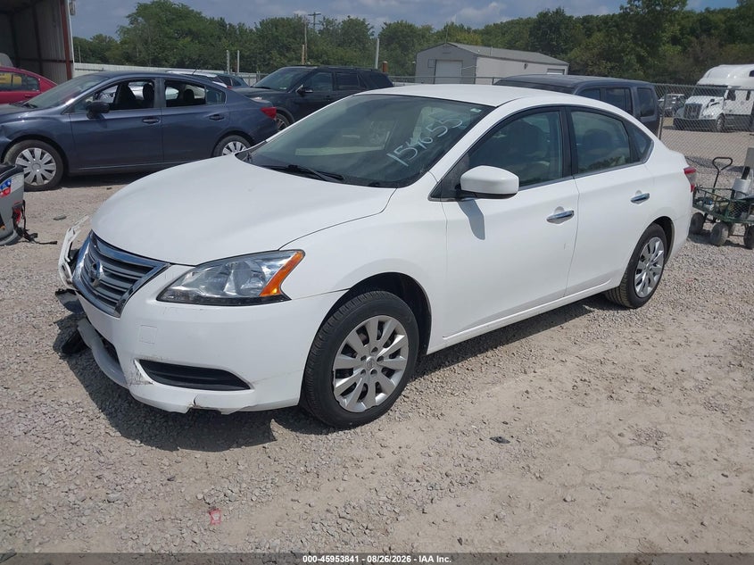 2015 Nissan Sentra, Right Front, IAAI, VIN 3N1AB7AP1FY232157 — photo 2