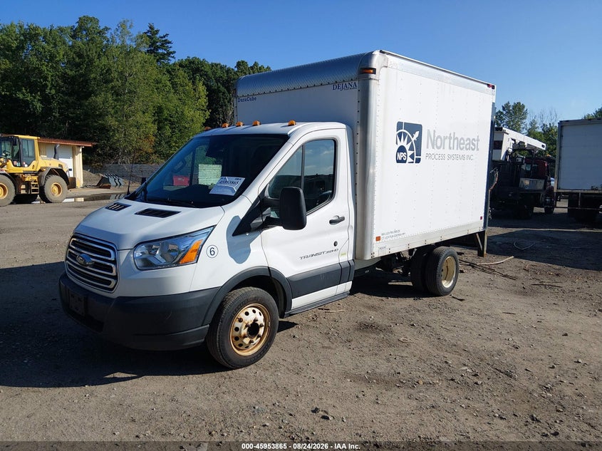 2019 FORD TRANSIT-350 CUTAWAY auction photo 2