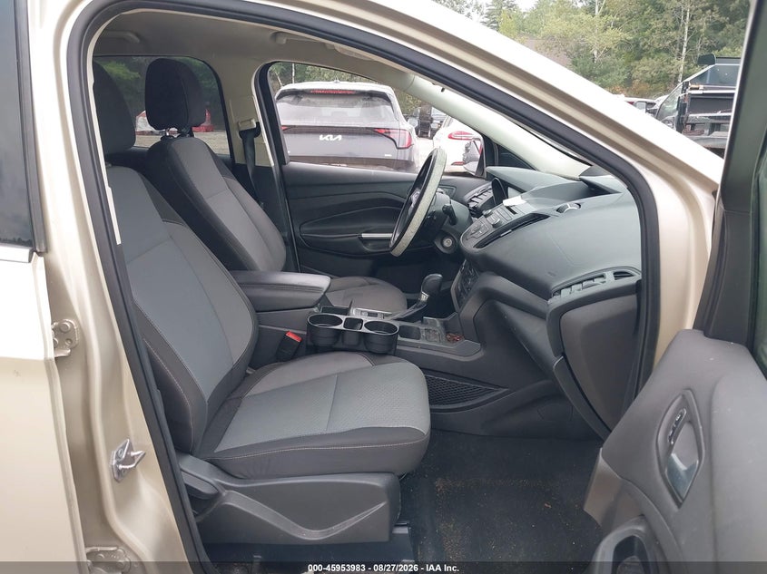 2017 FORD ESCAPE auction photo 5
