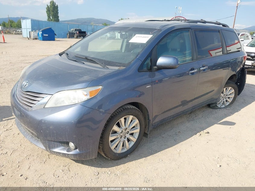 2016 Toyota Sienna, Оба бока, IAAI, VIN 5TDDK3DC0GS139585 — фото 2