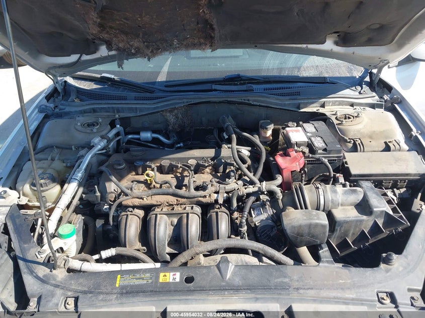 2010 MERCURY MILAN SEDAN 2.5L I-4 DOHC, VVT, REGULAR , 175HP