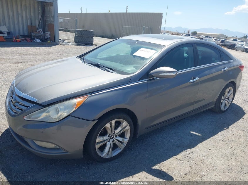 2011 HYUNDAI SONATA auction photo 2