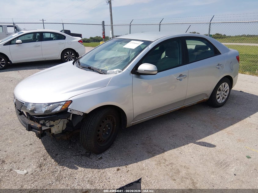 2011 KIA FORTE auction photo 2