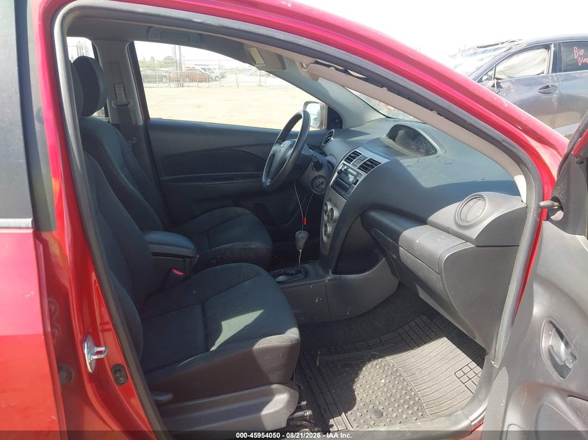 2009 TOYOTA YARIS auction photo 5
