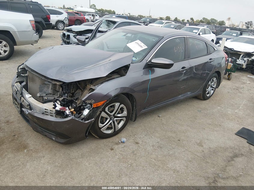2018 Honda Civic, Front End, IAAI, VIN 19XFC2F55JE028692 — photo 2