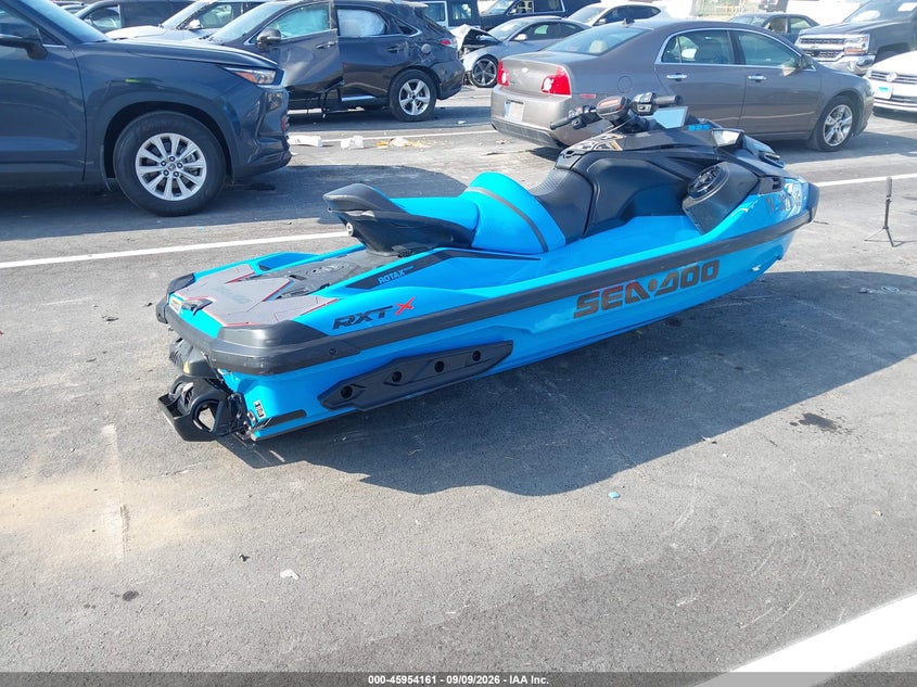 2026 SEADOO RXT auction photo 4
